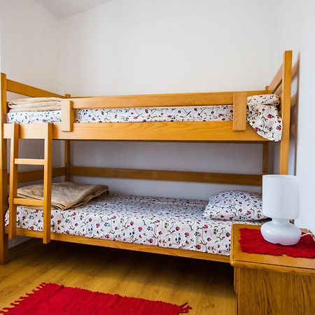 Apartments Villa Flora 로고즈니차 외부 사진
